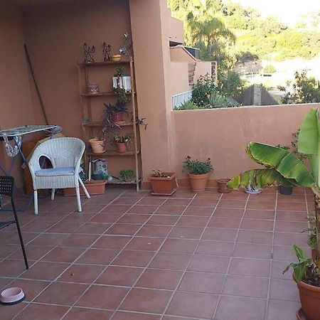 Apartamento Planta Baja Cerca De La Playa Casares Costa Exterior foto