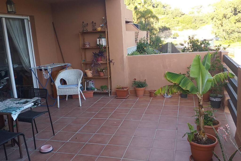 Apartamento Planta Baja Cerca De La Playa Casares Costa Exterior foto
