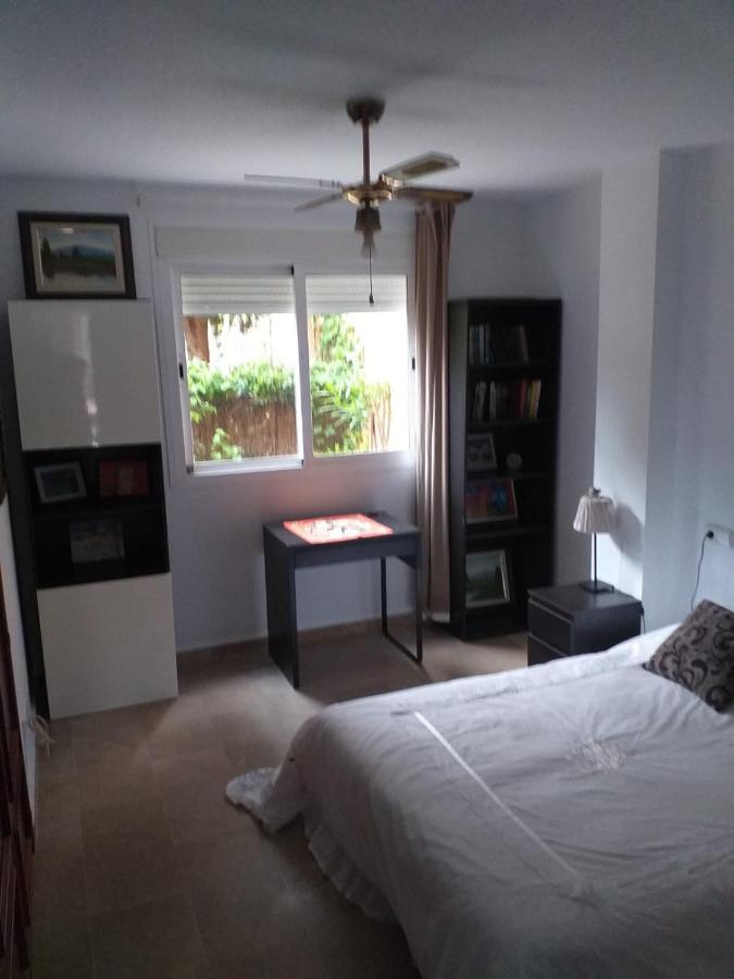 Apartamento Planta Baja Cerca De La Playa Casares Costa Exterior foto
